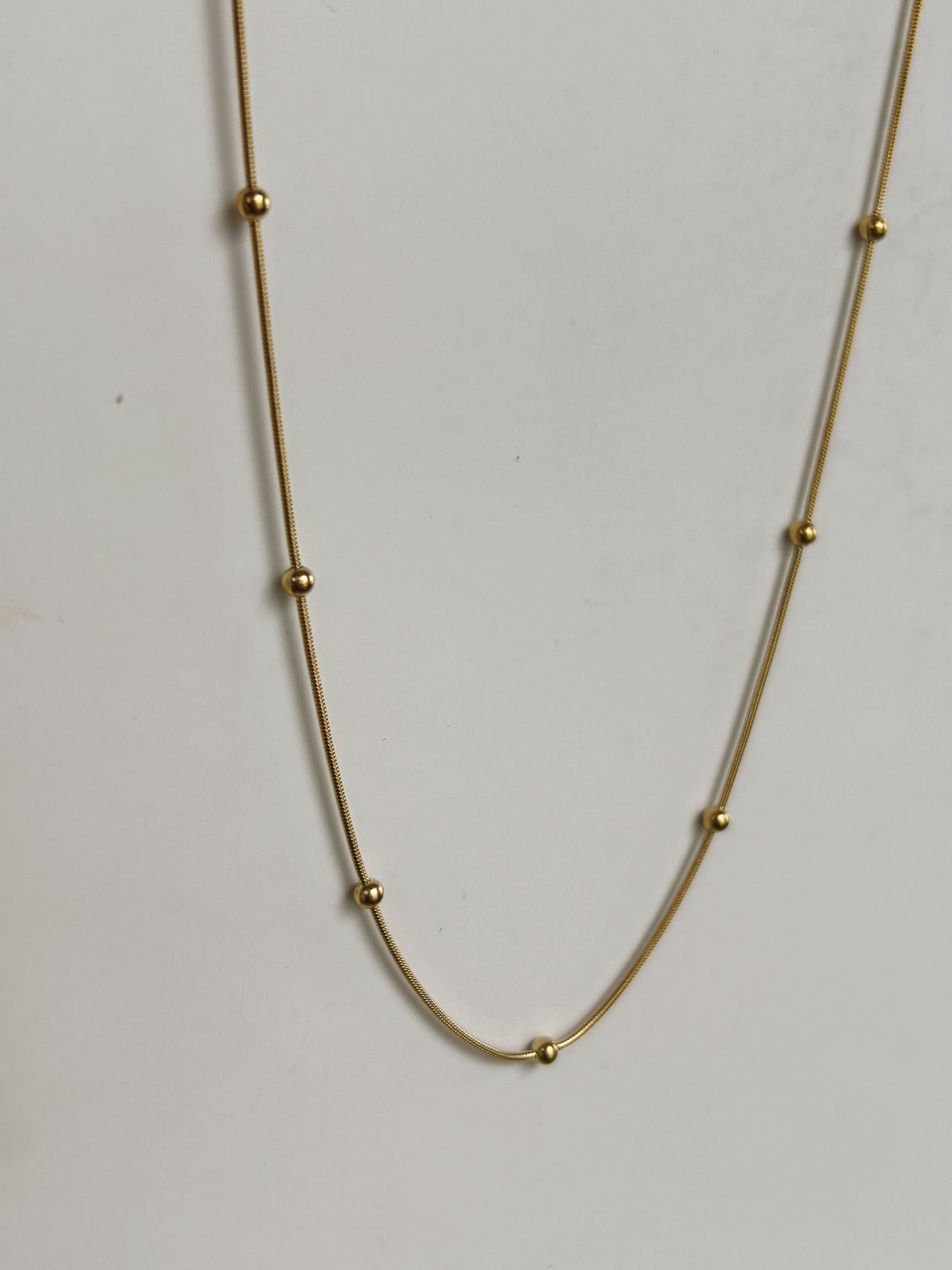 Dot Necklace